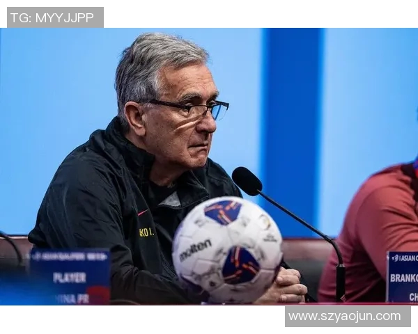 足球球星伊凡是谁 他在球场上的表现与成就如何